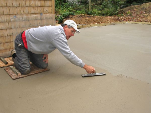 Flat Concrete Installation in Broken Arrow